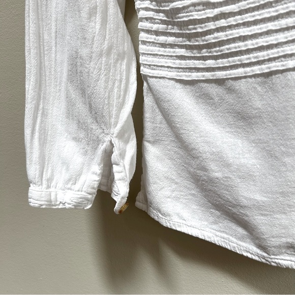 Eucalyptus ~ White Pintucked Pleated Hand Crafted Cotton Shirt in size Medium - Picture 9 of 13